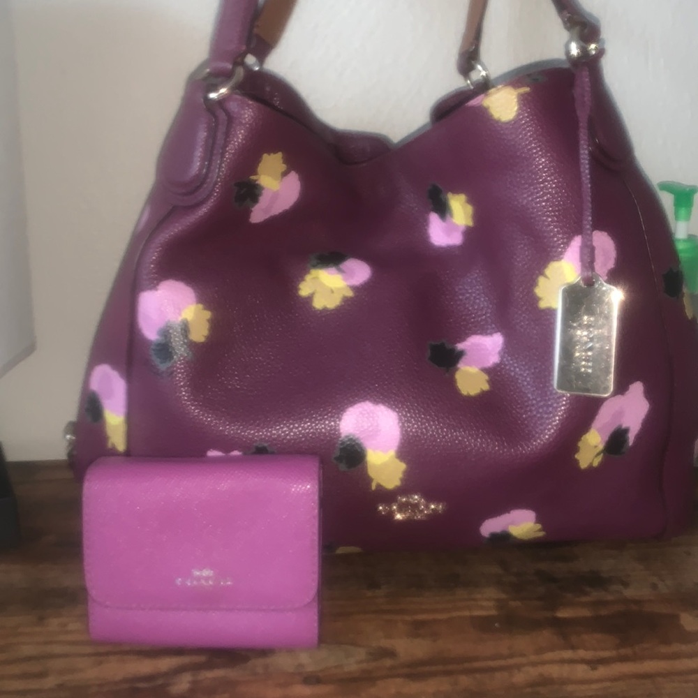 Coach Purple floral print Purse 👜
